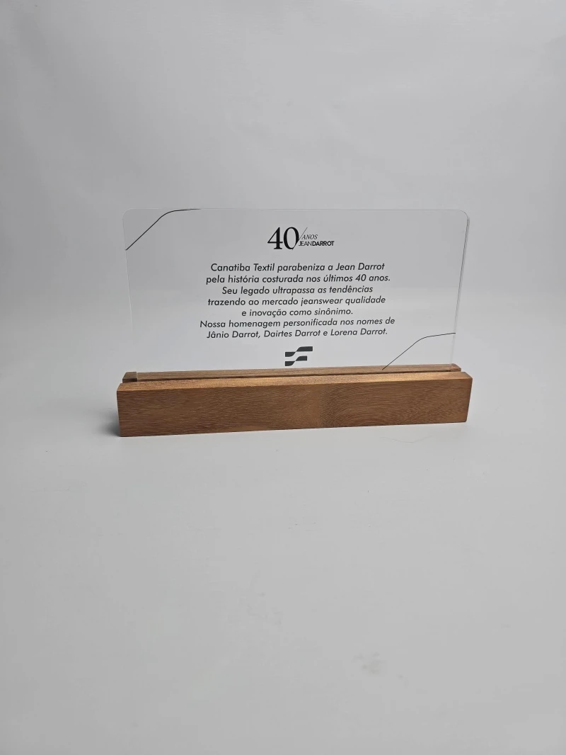 Placa de mesa acrílico